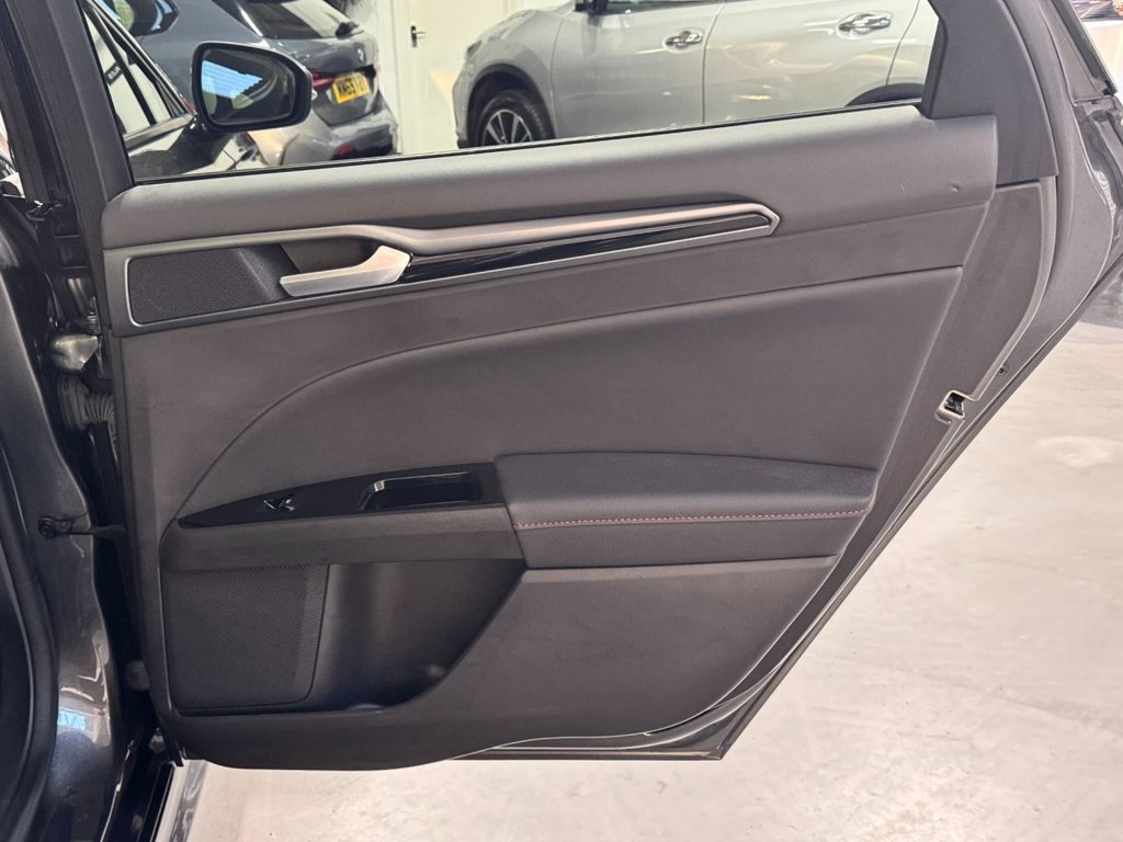 USED 2019 19 FORD MONDEO 2.0 TDCi ST-Line Edition Hatchback 5dr Diesel Powershift Euro 6 (s/s) (180 ps) SATNAV+19" ALLOYS+HEATED SEATS