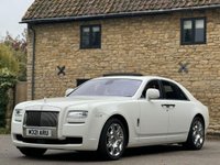 USED 2012 M ROLLS-ROYCE GHOST 6.6 V12 Saloon 4dr Petrol Auto Euro 5 (563 bhp) PANROOF+HUD+REAR THEATRE+FACTORY WHITE