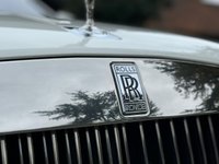 USED 2012 M ROLLS-ROYCE GHOST 6.6 V12 Saloon 4dr Petrol Auto Euro 5 (563 bhp) PANROOF+HUD+REAR THEATRE+FACTORY WHITE