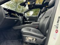 USED 2012 M ROLLS-ROYCE GHOST 6.6 V12 Saloon 4dr Petrol Auto Euro 5 (563 bhp) PANROOF+HUD+REAR THEATRE+FACTORY WHITE