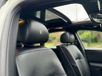USED 2012 M ROLLS-ROYCE GHOST 6.6 V12 Saloon 4dr Petrol Auto Euro 5 (563 bhp) PANROOF+HUD+REAR THEATRE+FACTORY WHITE