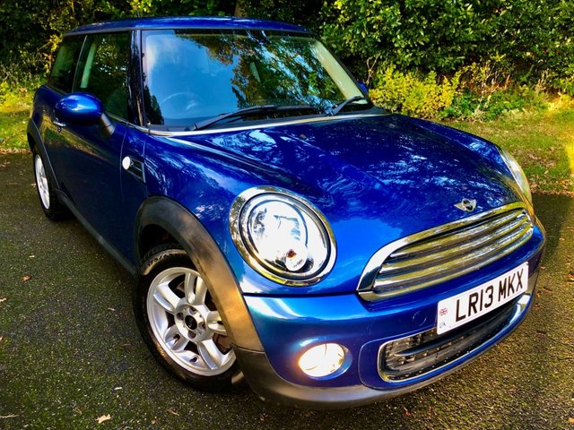 2013 13 MINI Hatch 1.6 One Hatchback 3dr Petrol Auto Euro 5 (98 ps) 1 PRIVATE LADY OWNER FROM NEW//ONLY 26;000 MILES//ELEC FOLD HEATED MIRRORS//HEATED SEATS AND WASHER JETS//15inch ALLOYS//5 STAR ALLOYS//MULTI-FUNCTION STEERING WHEEL//PASSENGER SEAT HEIGHT ADJUST//FRONT ARMREST//REAR PARK SENSORS//FRONG FOG LIGHTS//BLUETOOTH//AIRCON//X10 AIRBAGS
