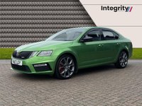 USED 2017 17 SKODA OCTAVIA 2.0 TSI vRS Hatchback 5dr Petrol Manual Euro 6 (s/s) (230 ps) Park Assist - Nav with Car Play