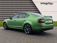 USED 2017 17 SKODA OCTAVIA 2.0 TSI vRS Hatchback 5dr Petrol Manual Euro 6 (s/s) (230 ps) Park Assist - Nav with Car Play