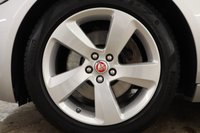 USED 2019 19 JAGUAR XF 2.0i Portfolio GPF Sportbrake 5dr Petrol Auto Euro 6 (s/s) (250 ps) FULLY LOADED WITH GREAT SERVICE HISTORY