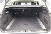 USED 2019 19 JAGUAR XF 2.0i Portfolio GPF Sportbrake 5dr Petrol Auto Euro 6 (s/s) (250 ps) FULLY LOADED WITH GREAT SERVICE HISTORY