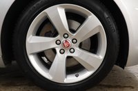 USED 2019 19 JAGUAR XF 2.0i Portfolio GPF Sportbrake 5dr Petrol Auto Euro 6 (s/s) (250 ps) FULLY LOADED WITH GREAT SERVICE HISTORY