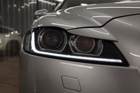 USED 2019 19 JAGUAR XF 2.0i Portfolio GPF Sportbrake 5dr Petrol Auto Euro 6 (s/s) (250 ps) FULLY LOADED WITH GREAT SERVICE HISTORY