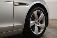 USED 2019 19 JAGUAR XF 2.0i Portfolio GPF Sportbrake 5dr Petrol Auto Euro 6 (s/s) (250 ps) FULLY LOADED WITH GREAT SERVICE HISTORY