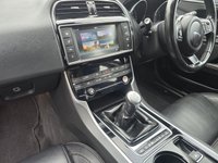 USED 2015 65 JAGUAR XE 2.0d Prestige Saloon 4dr Diesel Manual Euro 6 (s/s) (163 ps) 