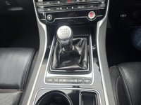 USED 2015 65 JAGUAR XE 2.0d Prestige Saloon 4dr Diesel Manual Euro 6 (s/s) (163 ps) 