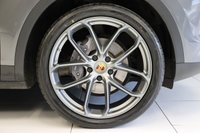 USED 2021 71 PORSCHE CAYENNE 3.0T V6 GPF  1 OWNER BRAND NEW 22"s CAMERA