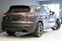 USED 2021 71 PORSCHE CAYENNE 3.0T V6 GPF  1 OWNER BRAND NEW 22"s CAMERA