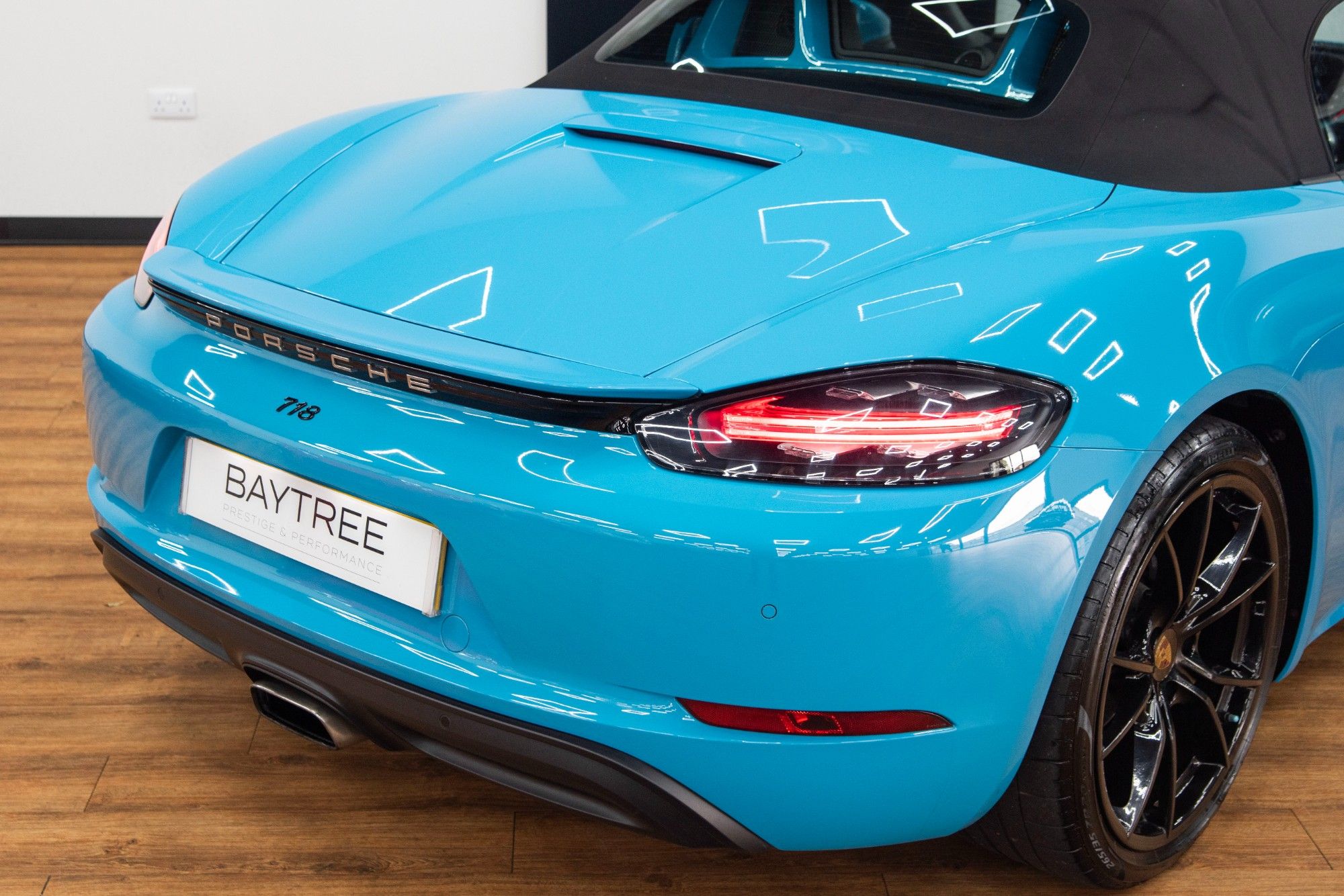USED 2017 11 PORSCHE 718 BOXSTER 2.0T Convertible PDK 