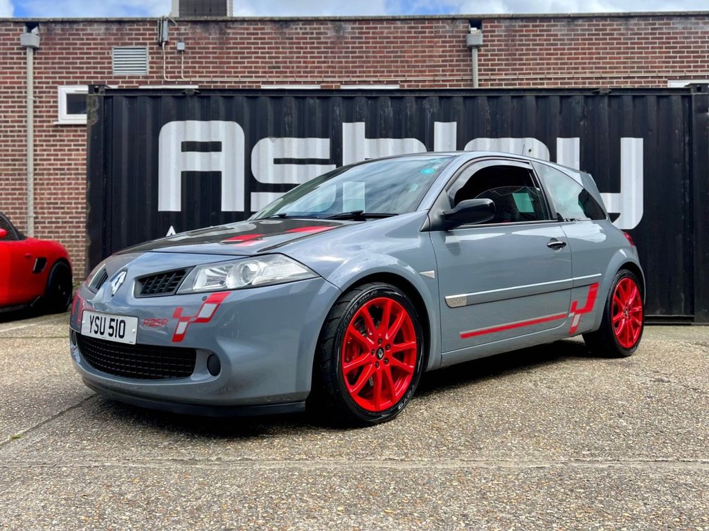 USED 2009 RENAULT MEGANE Renaultsport R26.R // 2.0 TURBO // 3dr Hatchback // (200 g/km, 230 bhp) // px swap 