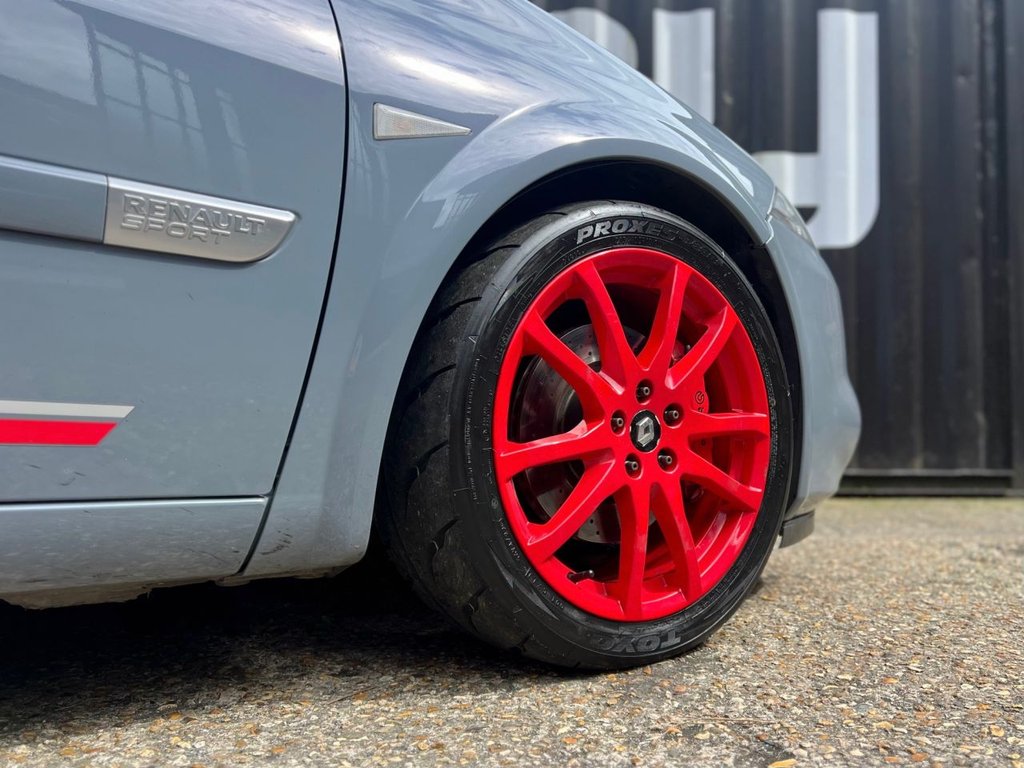 USED 2009 RENAULT MEGANE Renaultsport R26.R // 2.0 TURBO // 3dr Hatchback // (200 g/km, 230 bhp) // px swap 