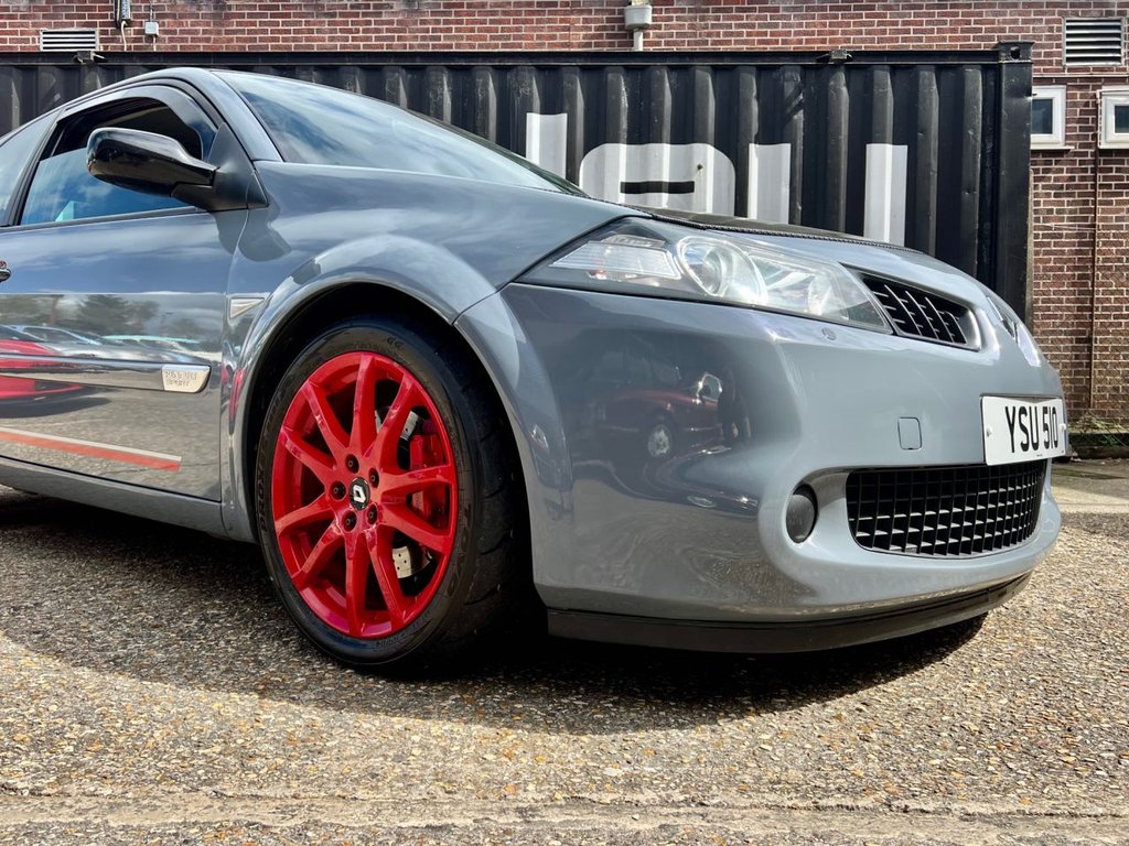 USED 2009 RENAULT MEGANE Renaultsport R26.R // 2.0 TURBO // 3dr Hatchback // (200 g/km, 230 bhp) // px swap 