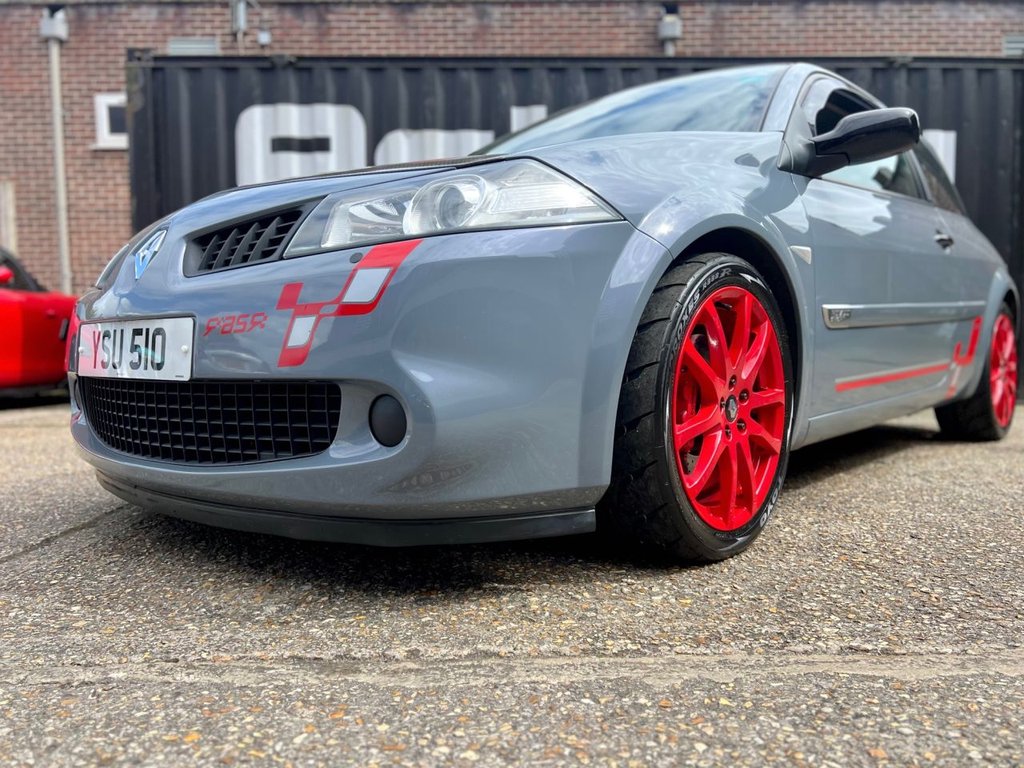 USED 2009 RENAULT MEGANE Renaultsport R26.R // 2.0 TURBO // 3dr Hatchback // (200 g/km, 230 bhp) // px swap 