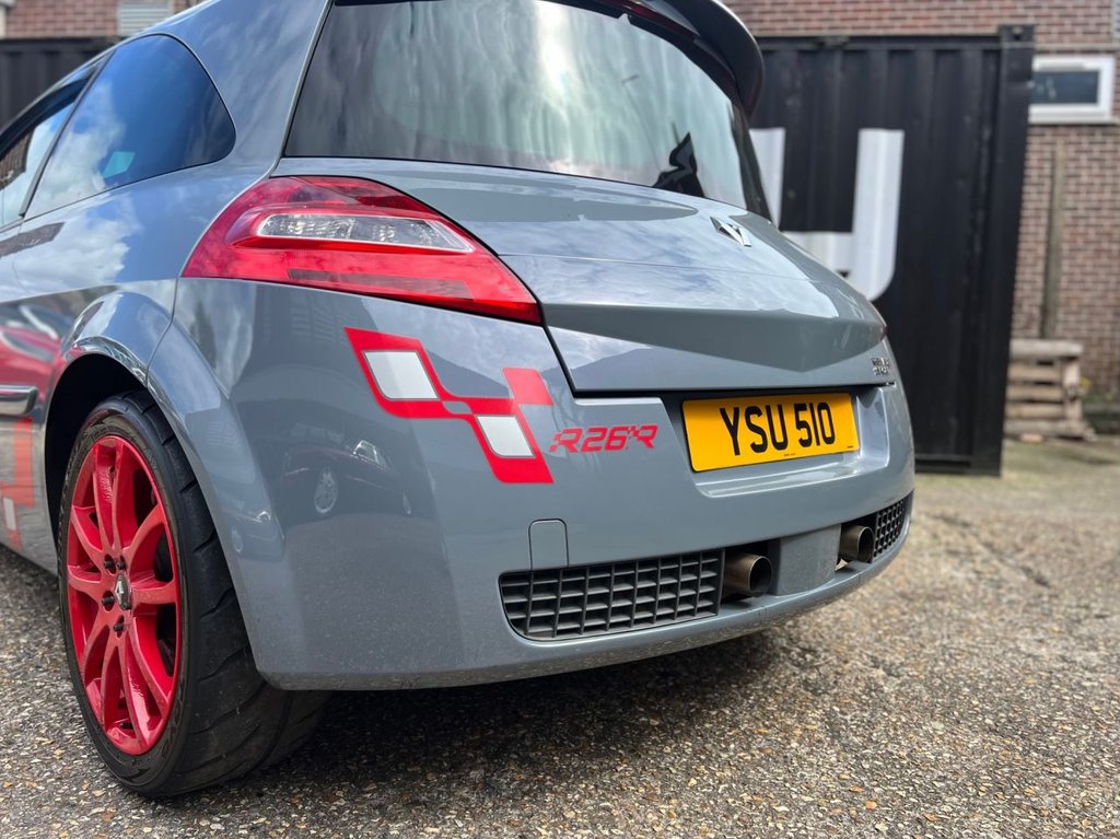 USED 2009 RENAULT MEGANE Renaultsport R26.R // 2.0 TURBO // 3dr Hatchback // (200 g/km, 230 bhp) // px swap 
