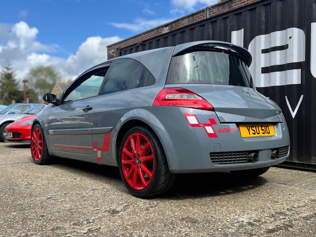 USED 2009 RENAULT MEGANE Renaultsport R26.R // 2.0 TURBO // 3dr Hatchback // (200 g/km, 230 bhp) // px swap 