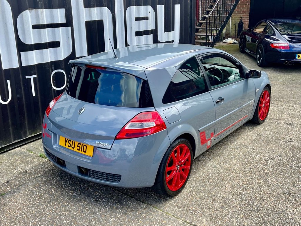 USED 2009 RENAULT MEGANE Renaultsport R26.R // 2.0 TURBO // 3dr Hatchback // (200 g/km, 230 bhp) // px swap 
