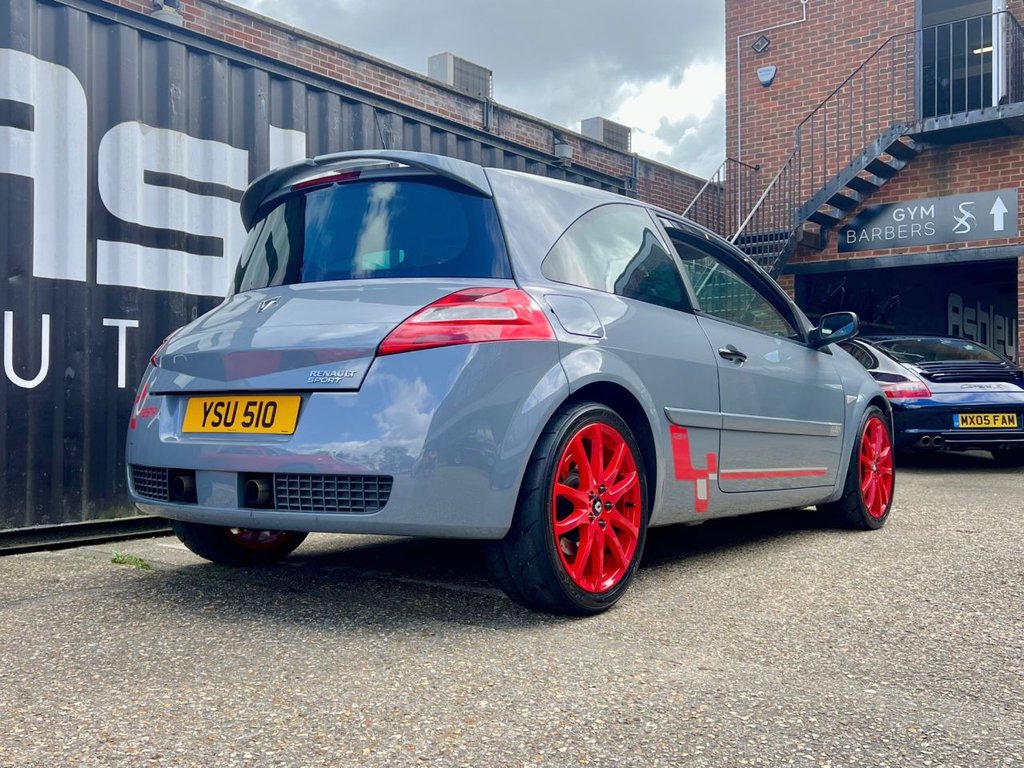 USED 2009 RENAULT MEGANE Renaultsport R26.R // 2.0 TURBO // 3dr Hatchback // (200 g/km, 230 bhp) // px swap 
