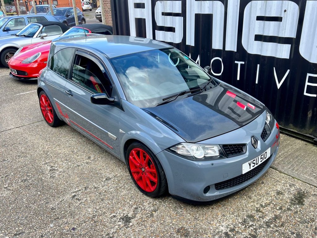 USED 2009 RENAULT MEGANE Renaultsport R26.R // 2.0 TURBO // 3dr Hatchback // (200 g/km, 230 bhp) // px swap 