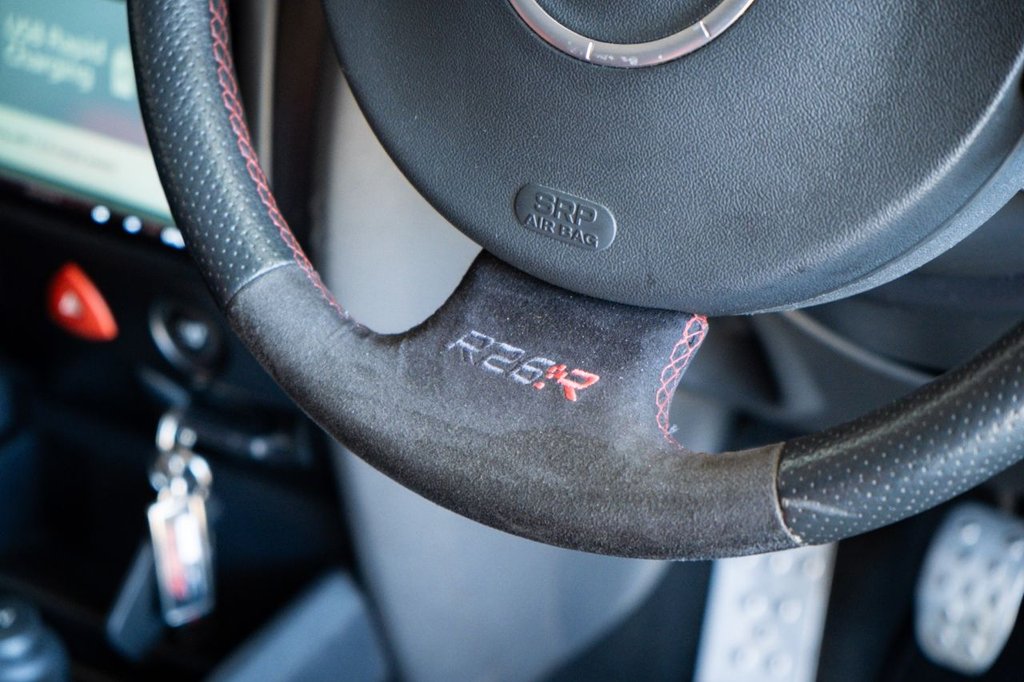 USED 2009 RENAULT MEGANE Renaultsport R26.R // 2.0 TURBO // 3dr Hatchback // (200 g/km, 230 bhp) // px swap 
