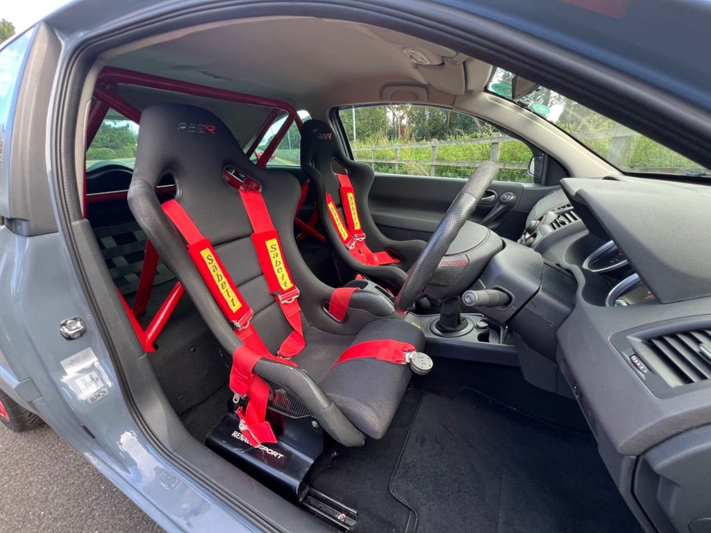 USED 2009 RENAULT MEGANE Renaultsport R26.R // 2.0 TURBO // 3dr Hatchback // (200 g/km, 230 bhp) // px swap 