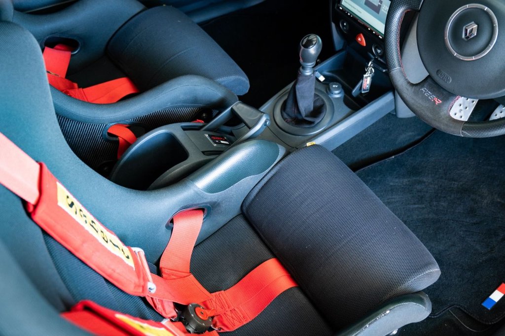USED 2009 RENAULT MEGANE Renaultsport R26.R // 2.0 TURBO // 3dr Hatchback // (200 g/km, 230 bhp) // px swap 