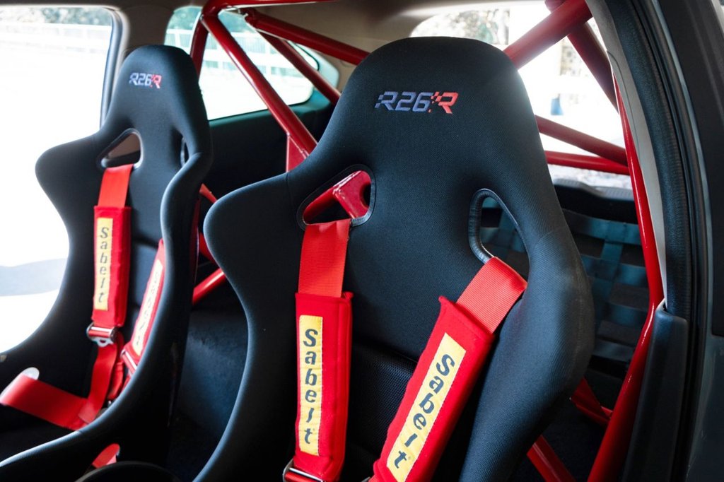 USED 2009 RENAULT MEGANE Renaultsport R26.R // 2.0 TURBO // 3dr Hatchback // (200 g/km, 230 bhp) // px swap 