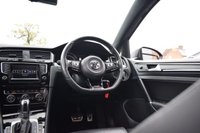 USED 2015 15 VOLKSWAGEN GOLF 2.0 TSI BlueMotion Tech R Hatchback 5dr Petrol DSG 4Motion Euro 6 (s/s) (300 ps) PAN ROOF / LEATHER / FULL HIST