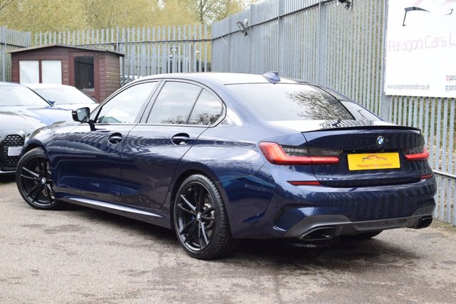 View our BMW 3 SERIES
