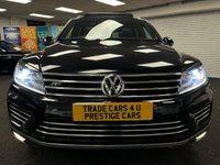 USED 2015 15 VOLKSWAGEN TOUAREG 3.0 TDI V6 BlueMotion Tech R-Line SUV 5dr Diesel Tiptronic 4WD Euro 6 (s/s) (262 ps) UK DELIVERY FLAT FEE &pound;175 (SUBJECT TO DEAL) *OVER 100 IMAGES ON OUR WEBSITE*BESPOKE FINANCE ARRANGED*PART EXCHANGE WELCOME*ALL VEHICLES HPI CLEAR