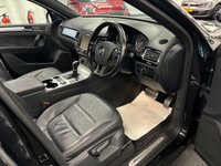 USED 2015 15 VOLKSWAGEN TOUAREG 3.0 TDI V6 BlueMotion Tech R-Line SUV 5dr Diesel Tiptronic 4WD Euro 6 (s/s) (262 ps) UK DELIVERY FLAT FEE &pound;175 (SUBJECT TO DEAL) *OVER 100 IMAGES ON OUR WEBSITE*BESPOKE FINANCE ARRANGED*PART EXCHANGE WELCOME*ALL VEHICLES HPI CLEAR