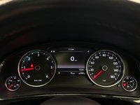 USED 2015 15 VOLKSWAGEN TOUAREG 3.0 TDI V6 BlueMotion Tech R-Line SUV 5dr Diesel Tiptronic 4WD Euro 6 (s/s) (262 ps) UK DELIVERY FLAT FEE &pound;175 (SUBJECT TO DEAL) *OVER 100 IMAGES ON OUR WEBSITE*BESPOKE FINANCE ARRANGED*PART EXCHANGE WELCOME*ALL VEHICLES HPI CLEAR