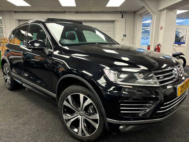 2015 15 Volkswagen Touareg 3.0 TDI V6 BlueMotion Tech R-Line SUV 5dr Diesel Tiptronic 4WD Euro 6 (s/s) (262 ps)