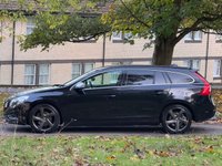 USED 2011 11 VOLVO V60 2.0 D3 R-Design Estate 5dr Diesel Geartronic Euro 5 (163 ps) 