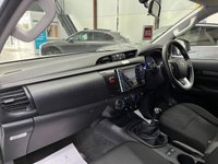 USED 2018 18 TOYOTA HI-LUX 2.4 D-4D Active Pickup Double Cab 4dr Diesel Manual 4WD Euro 6 (3.5t) (150 ps) VAT Q,3.5 Ton Tow,Btooth