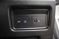 USED 2015 65 LAND ROVER DISCOVERY SPORT 2.0 TD4 HSE Black SUV 5dr Diesel Auto 4WD Euro 6 (s/s) (180 ps) ONLY COVERED 37,000 MILES WITH PANORAMIC SUNROOF & TOWBAR
