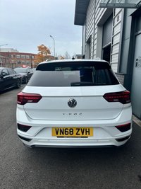 USED 2019 68 VOLKSWAGEN T-ROC 1.6 TDI R-Line SUV 5dr Diesel Manual Euro 6 (s/s) (115 ps) 