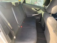 USED 2013 13 TOYOTA PRIUS 1.5 Saloon 4dr Petrol Hybrid CVT (120 g/km, 70 bhp) 