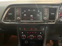 USED 2017 67 SEAT ATECA 2.0 TDI SE SUV 5dr Diesel Manual 4Drive Euro 6 (s/s) (150 ps) euro 6, 2 keys, SH, apple car play