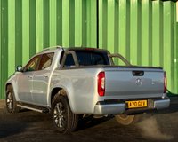 USED 2020 20 MERCEDES-BENZ X-CLASS 2.3 CDI Progressive Pickup Double Cab 4dr Diesel Auto 4MATIC Euro 6 (190 ps) THIS CAR COMES WITH 6 MONTHS WARRANTY , BREAKDOWN COVER & RECOVERY +  FRONT AND REAR PARKING AID +  WIDE ANGLE REVERSE CAMERA +  LANE KEEP ASSIST +  ASSISTANCE GRAPHIC +  TRAFFIC SIGN ASSIST +  TOUCHPAD CONTROLS +  BLUETOOTH +  USB SLOTS +  SD CARD SLOT +  SAT NAVIGATION +  CLIMATE CONTROL +  OFF-ROAD MODE +  STITCHED LEATHER STEERING WHEEL +  TRIP COMPUTER +  TRACTION CONTROL + CRUISE CONTROL +  REAR WIPERS +  REAR HEATED WINDOW +  SIDE STEPS +   17 INCH ALLOY WHEELS