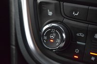 USED 2016 66 VAUXHALL MOKKA 1.6 CDTi SE SUV 5dr Diesel Auto 2WD Euro 6 (136 ps) DIESEL AUTOMATIC