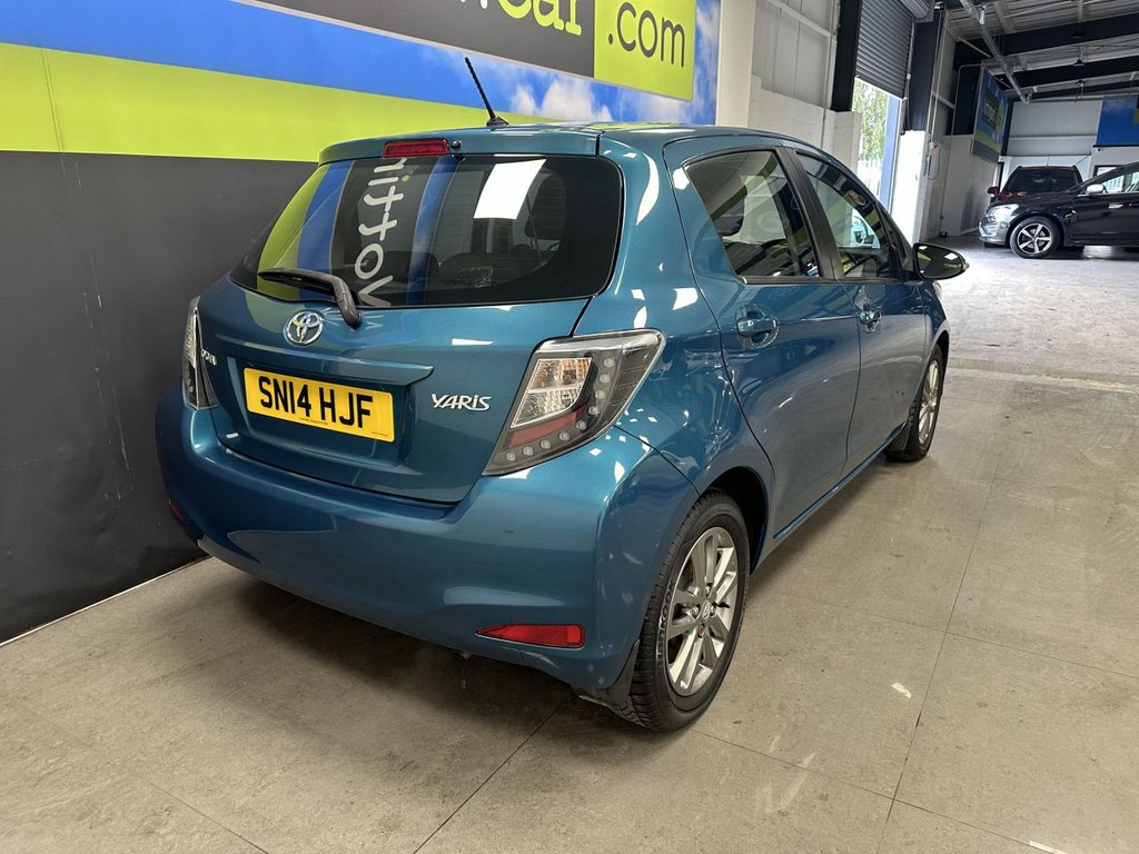 2014 Toyota Yaris Icon Plus £6,795
