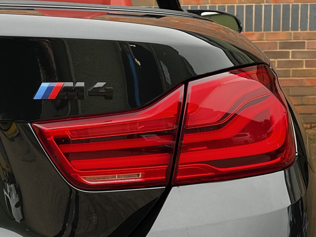 USED 2018 18 BMW M4 3.0 BiTurbo Competition Convertible 2dr Petrol DCT Euro 6 (s/s) (450 ps) 2 YEAR WARRANTY|HARMAN/KARDON