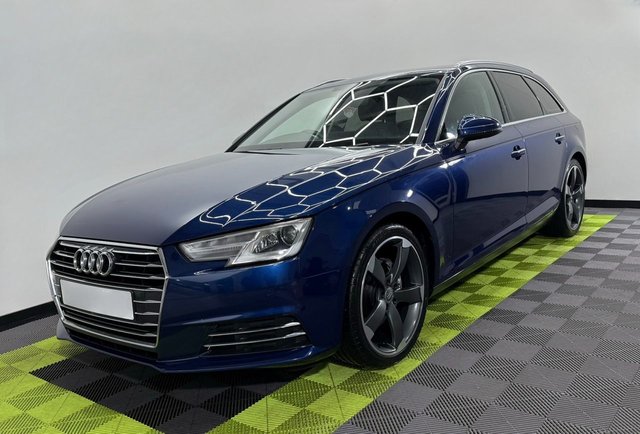 View our AUDI A4 AVANT