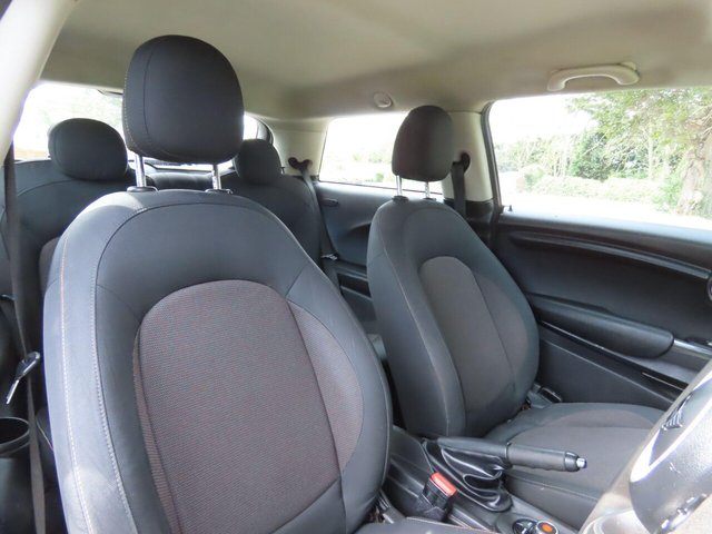 2019 MINI HATCH - Photo 10