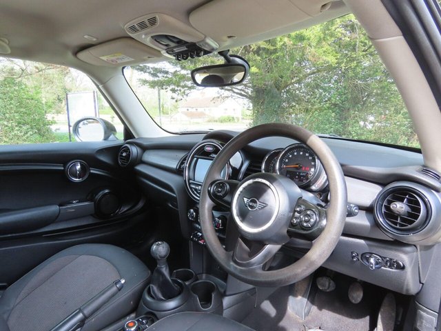 2019 MINI HATCH - Photo 9